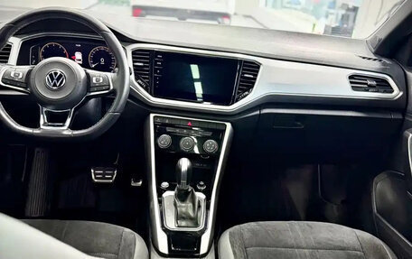 Volkswagen T-Roc I, 2022 год, 1 500 355 рублей, 14 фотография