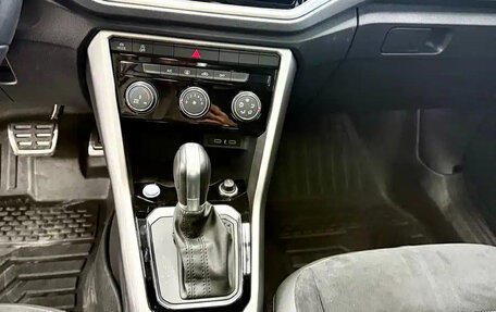 Volkswagen T-Roc I, 2022 год, 1 500 355 рублей, 17 фотография