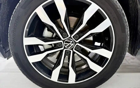 Volkswagen T-Roc I, 2022 год, 1 500 355 рублей, 21 фотография