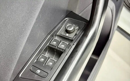 Volkswagen T-Roc I, 2022 год, 1 500 355 рублей, 19 фотография