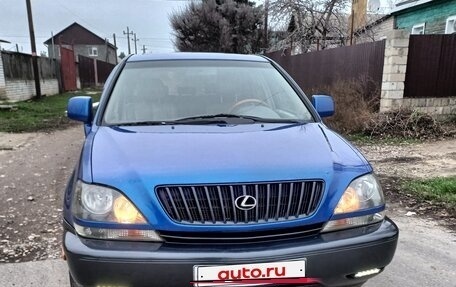 Lexus RX IV рестайлинг, 1999 год, 600 000 рублей, 3 фотография