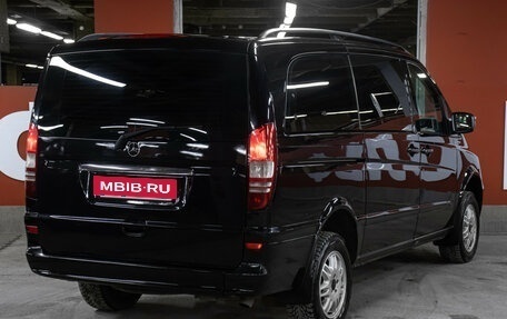 Mercedes-Benz Viano, 2011 год, 1 900 000 рублей, 5 фотография