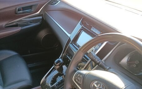 Toyota Harrier, 2016 год, 2 600 000 рублей, 8 фотография