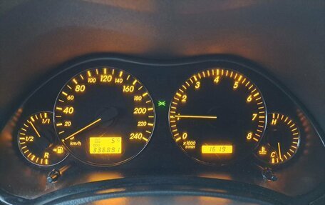 Toyota Avensis III рестайлинг, 2005 год, 455 000 рублей, 15 фотография