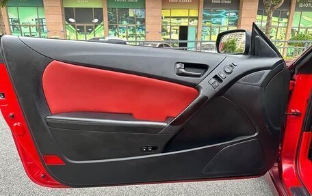 Hyundai Genesis Coupe I рестайлинг, 2012 год, 3 730 000 рублей, 11 фотография