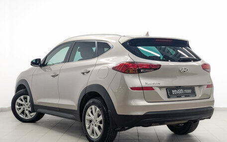 Hyundai Tucson III, 2019 год, 2 380 000 рублей, 7 фотография