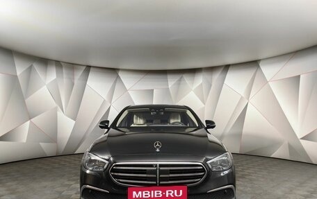 Mercedes-Benz E-Класс, 2020 год, 4 495 000 рублей, 7 фотография