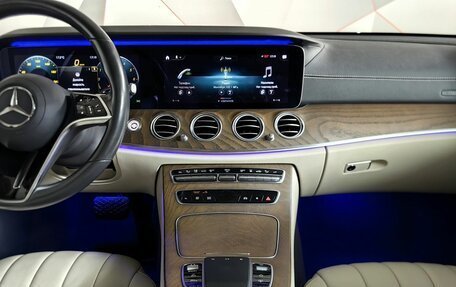 Mercedes-Benz E-Класс, 2020 год, 4 495 000 рублей, 15 фотография