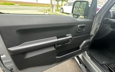 Suzuki Jimny, 2023 год, 1 480 000 рублей, 19 фотография