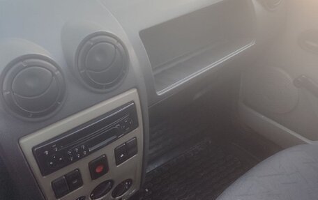 Renault Logan I, 2006 год, 350 000 рублей, 10 фотография