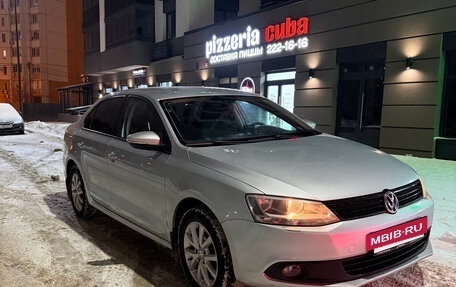 Volkswagen Jetta VI, 2013 год, 1 200 000 рублей, 3 фотография