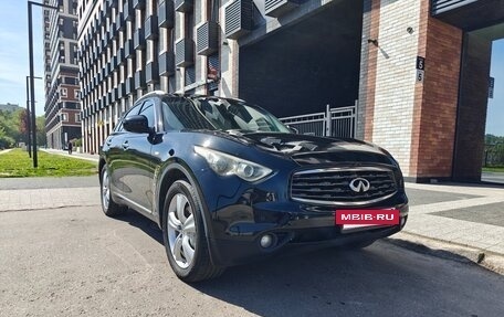 Infiniti FX II, 2011 год, 1 590 000 рублей, 33 фотография