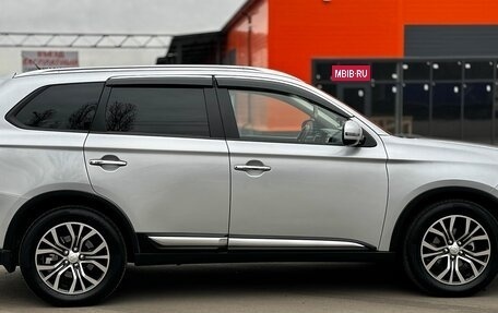 Mitsubishi Outlander III рестайлинг 3, 2015 год, 1 550 000 рублей, 29 фотография