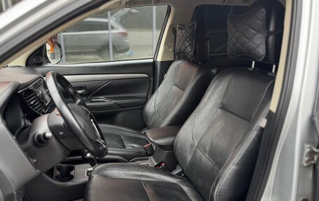 Mitsubishi Outlander III рестайлинг 3, 2015 год, 1 550 000 рублей, 32 фотография