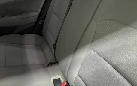 Hyundai Elantra VI рестайлинг, 2018 год, 1 549 900 рублей, 10 фотография