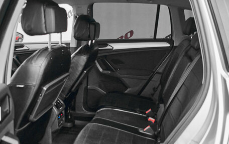 Volkswagen Tiguan II, 2019 год, 1 875 000 рублей, 24 фотография