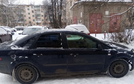 Ford Focus II рестайлинг, 2006 год, 220 000 рублей, 3 фотография