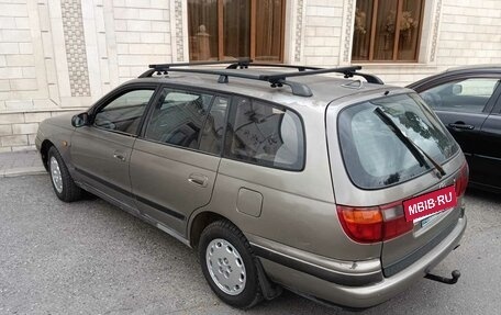 Toyota Caldina, 1994 год, 320 000 рублей, 5 фотография