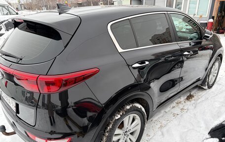 KIA Sportage IV рестайлинг, 2018 год, 1 870 000 рублей, 4 фотография