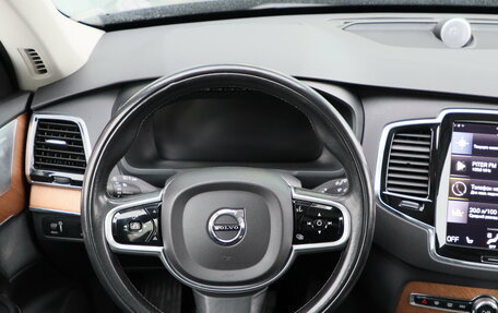 Volvo XC90 II рестайлинг, 2016 год, 2 850 000 рублей, 10 фотография