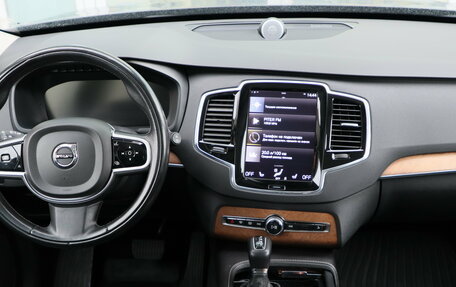 Volvo XC90 II рестайлинг, 2016 год, 2 850 000 рублей, 16 фотография