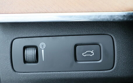 Volvo XC90 II рестайлинг, 2016 год, 2 850 000 рублей, 19 фотография