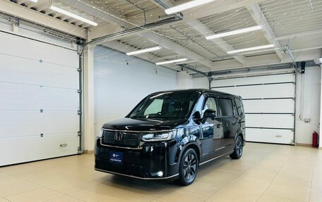 Honda Stepwgn, 2024 год, 3 399 900 рублей, 2 фотография