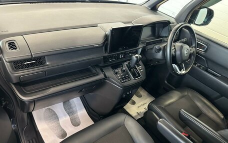 Honda Stepwgn, 2024 год, 3 399 900 рублей, 13 фотография