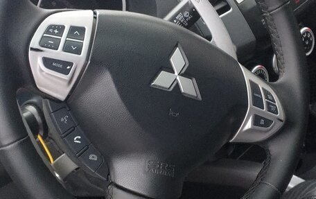 Mitsubishi Outlander III рестайлинг 3, 2007 год, 735 000 рублей, 13 фотография