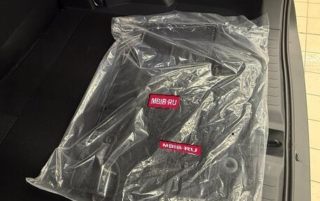 Toyota RAV4, 2025 год, 4 300 000 рублей, 22 фотография