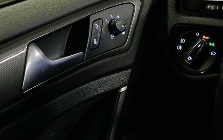 Volkswagen Golf VII, 2019 год, 2 750 000 рублей, 16 фотография