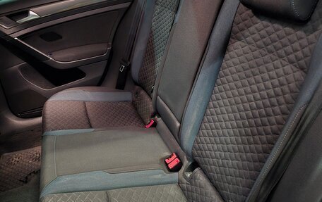 Volkswagen Golf VII, 2019 год, 2 750 000 рублей, 28 фотография