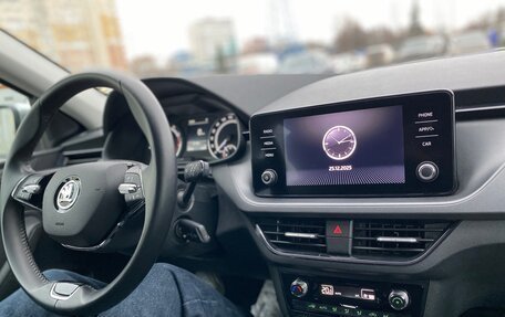 Skoda Rapid II, 2021 год, 1 820 000 рублей, 18 фотография