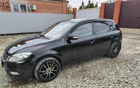 KIA cee'd I рестайлинг, 2010 год, 720 000 рублей, 2 фотография