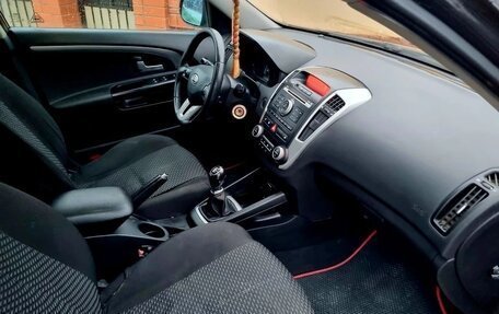 KIA cee'd I рестайлинг, 2010 год, 720 000 рублей, 6 фотография