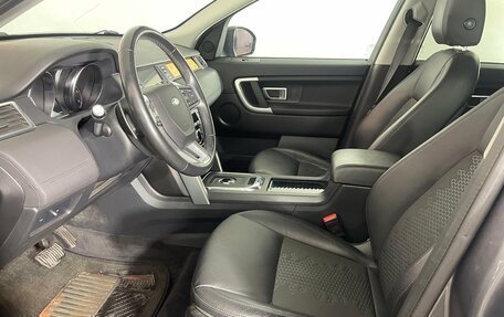 Land Rover Discovery Sport I рестайлинг, 2018 год, 2 593 000 рублей, 21 фотография