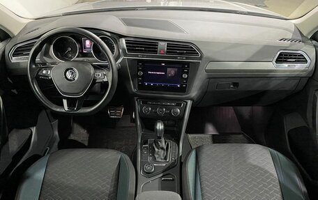 Volkswagen Tiguan II, 2019 год, 2 540 000 рублей, 9 фотография