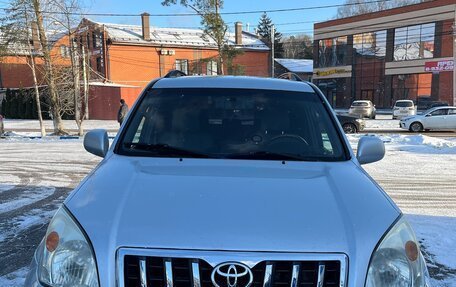 Toyota Land Cruiser Prado 120 рестайлинг, 2006 год, 2 500 000 рублей, 1 фотография