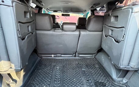 Toyota Land Cruiser Prado 120 рестайлинг, 2006 год, 2 500 000 рублей, 14 фотография