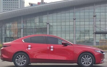 Mazda 3, 2021 год, 1 850 000 рублей, 3 фотография