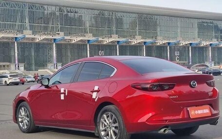 Mazda 3, 2021 год, 1 850 000 рублей, 6 фотография