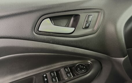 Ford Kuga III, 2016 год, 1 388 000 рублей, 9 фотография