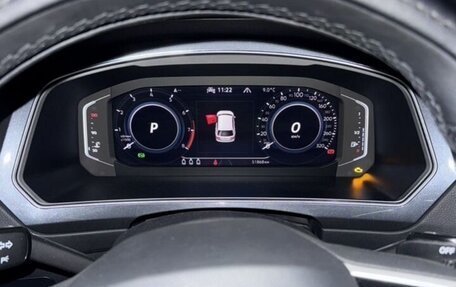 Volkswagen Tiguan II, 2021 год, 4 700 000 рублей, 6 фотография