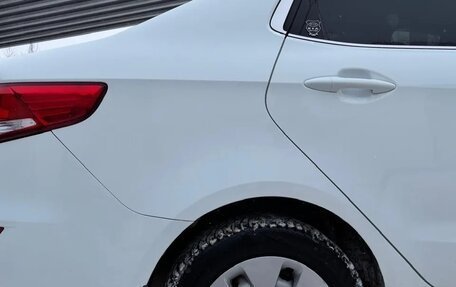 KIA Rio III рестайлинг, 2016 год, 920 000 рублей, 4 фотография