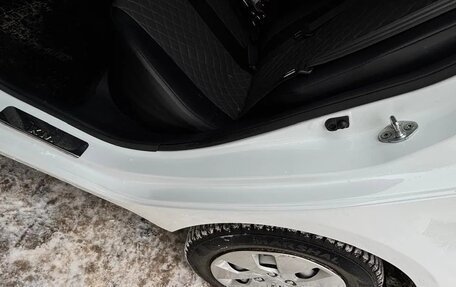 KIA Rio III рестайлинг, 2016 год, 920 000 рублей, 16 фотография