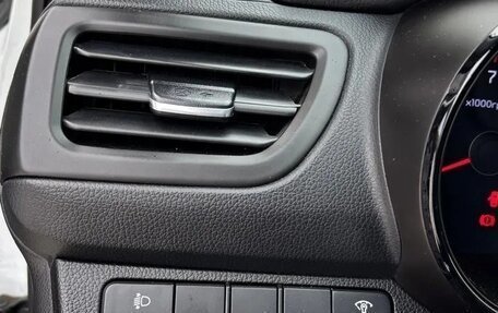 KIA Rio III рестайлинг, 2016 год, 920 000 рублей, 18 фотография