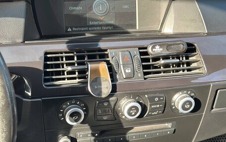 BMW 5 серия, 2008 год, 1 070 000 рублей, 26 фотография