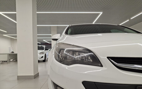 Opel Astra J, 2012 год, 681 000 рублей, 21 фотография