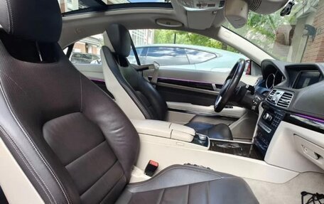 Mercedes-Benz E-Класс, 2013 год, 2 050 000 рублей, 5 фотография