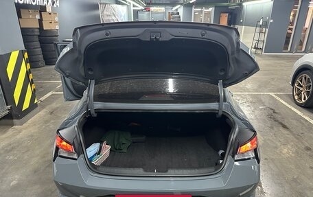 Hyundai Elantra, 2021 год, 2 350 000 рублей, 11 фотография